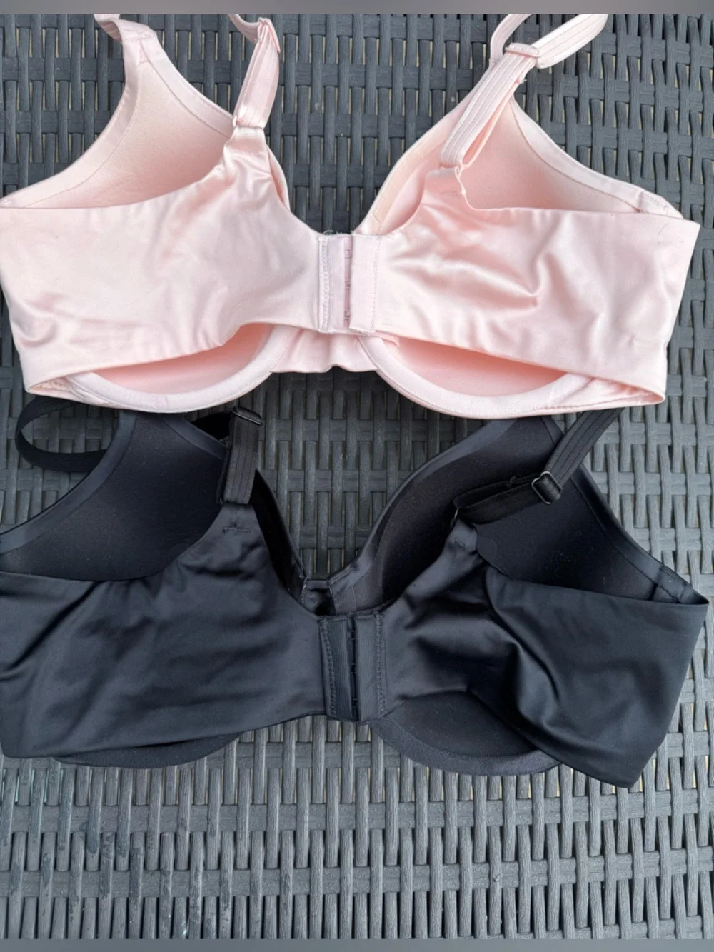 Two Bali Smoothing Underwire Nylon Stretch Pink Black Bra Set 2pc Sz 38C - Picture 6 of 10